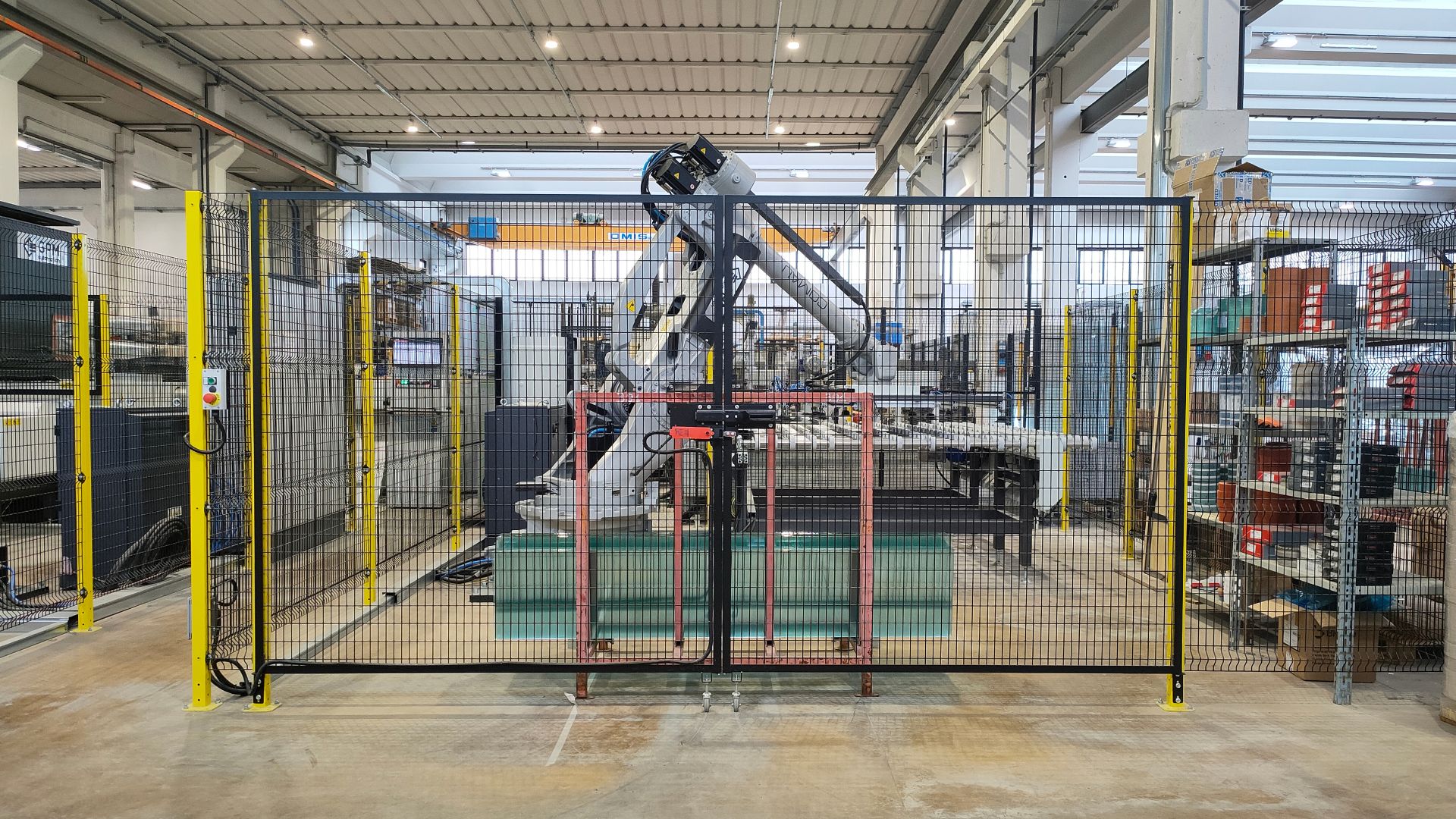 macchinario per lavorazione vetro